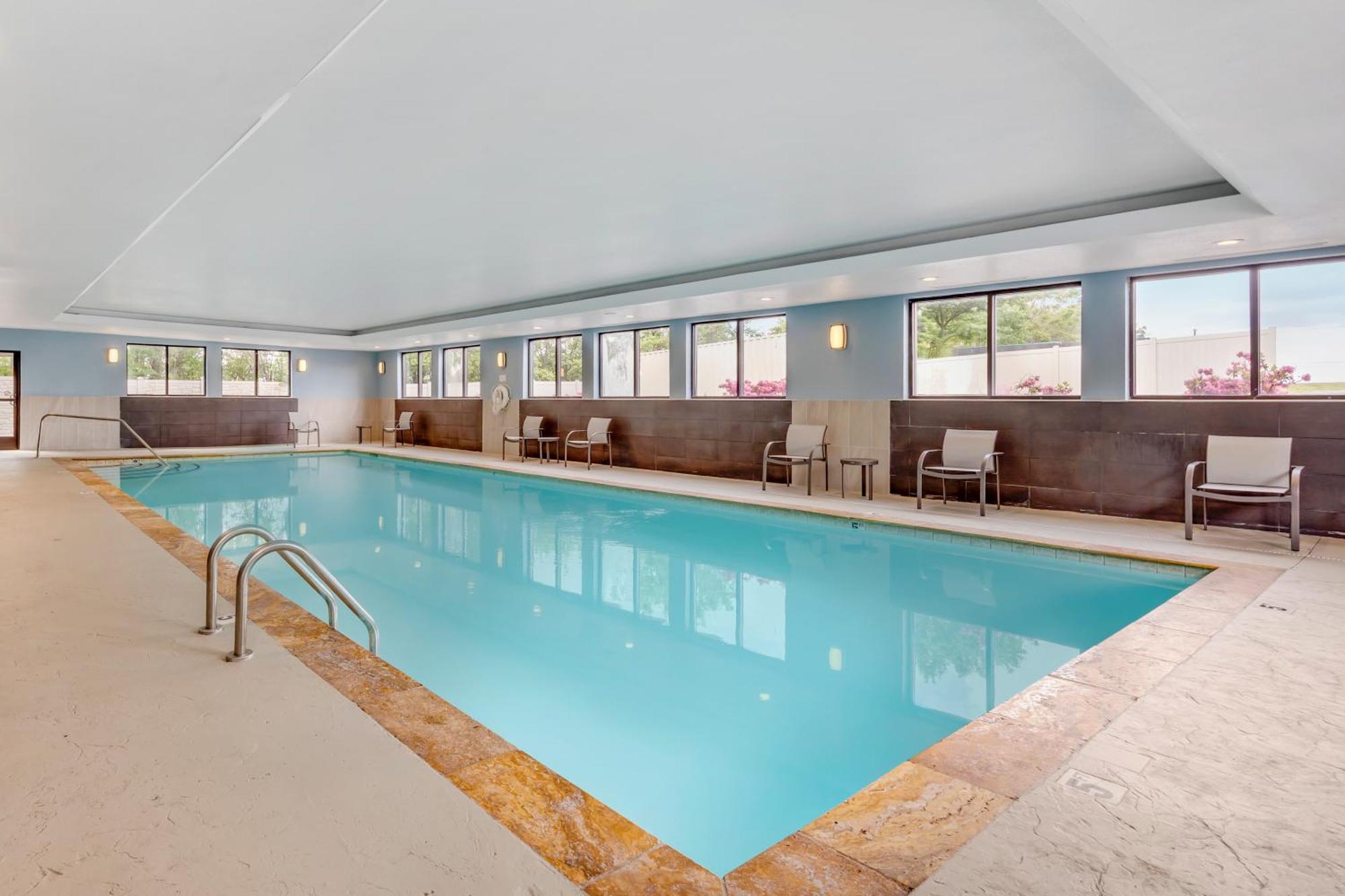 Holiday Inn Express & Suites Nashville Southeast - Antioch By Ihg Eksteriør bilde